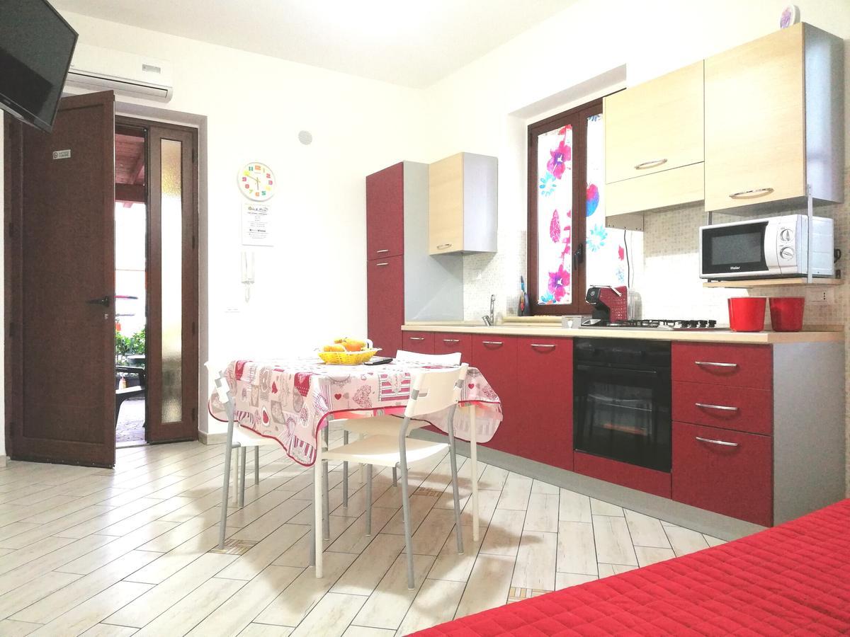 Capo d'Orlando Apartments Buitenkant foto